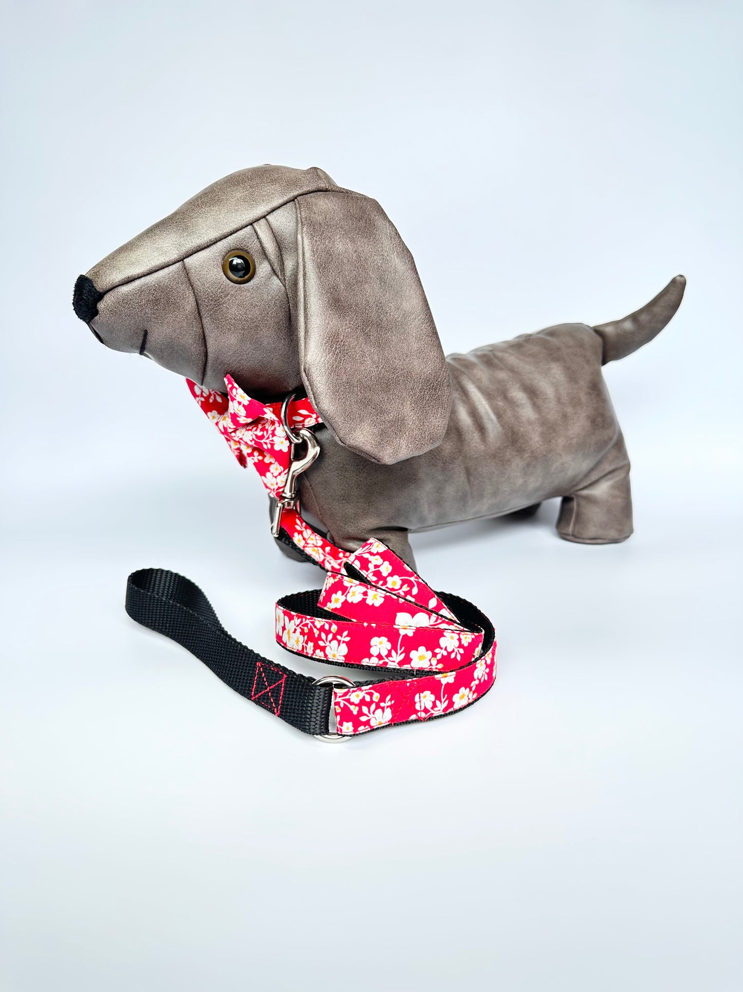 Japanese Blossom Double D Safety Lock Dog Collar