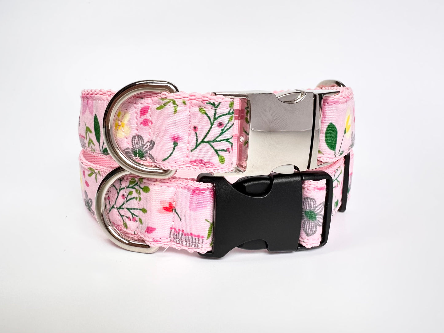 Pretty In Pink Dog Lead