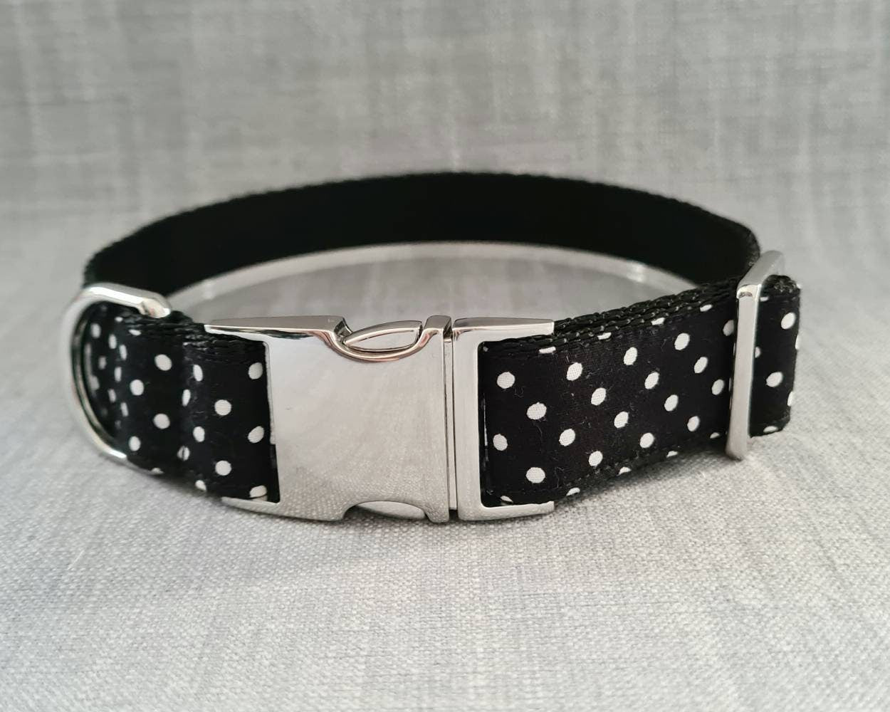 Black and white polka dot dog collar