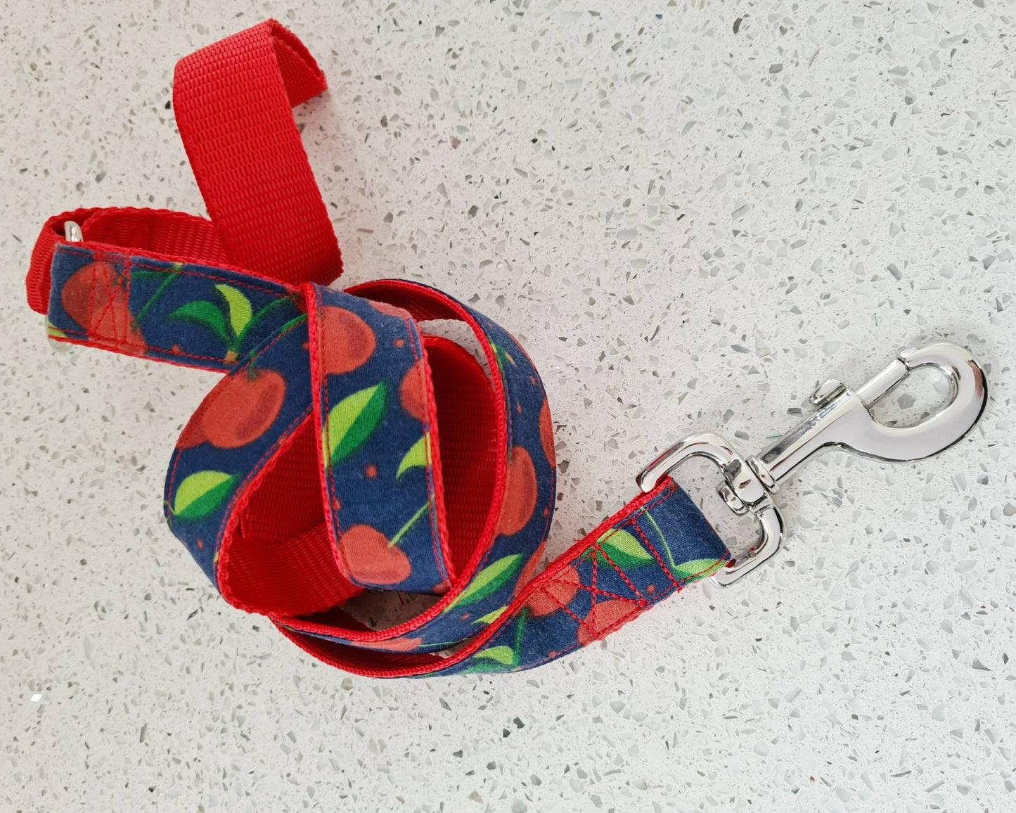Red cherries dog lead