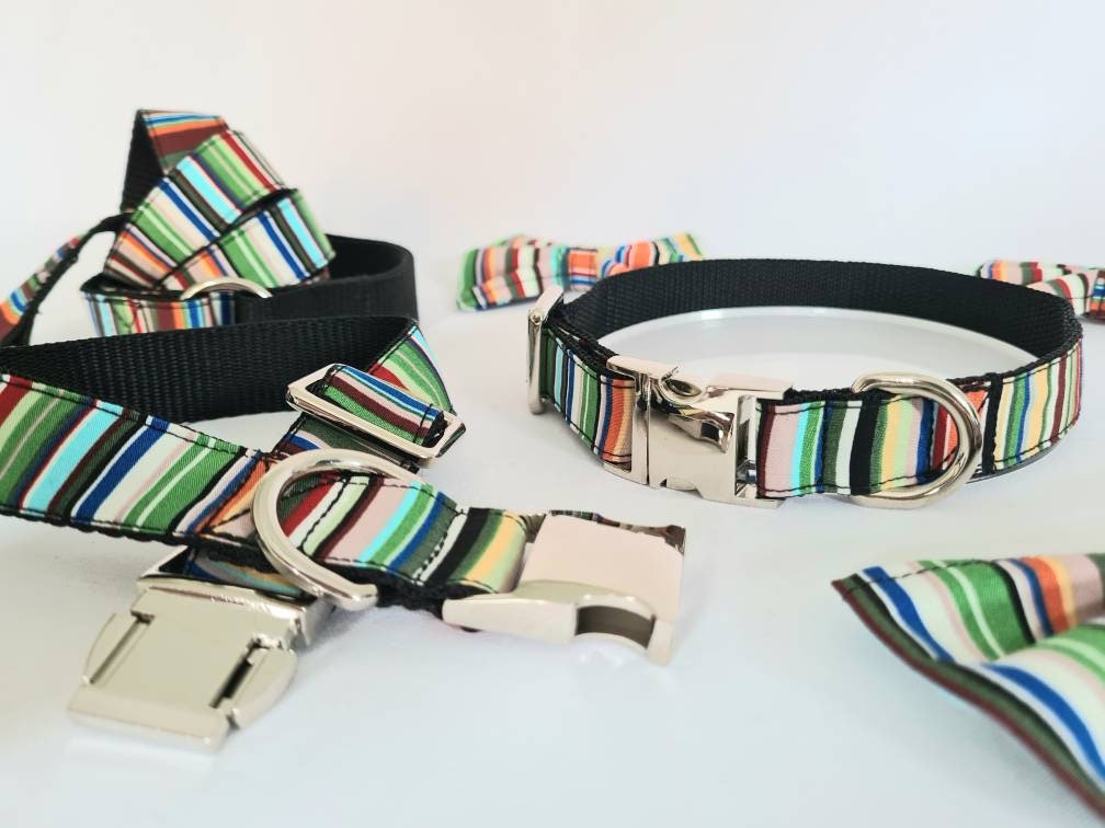 Green stripe collar, lead and bow set