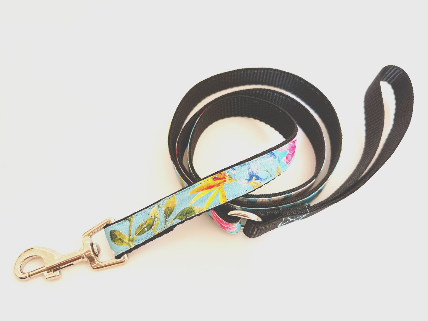 Wild Flowers Dog Lead