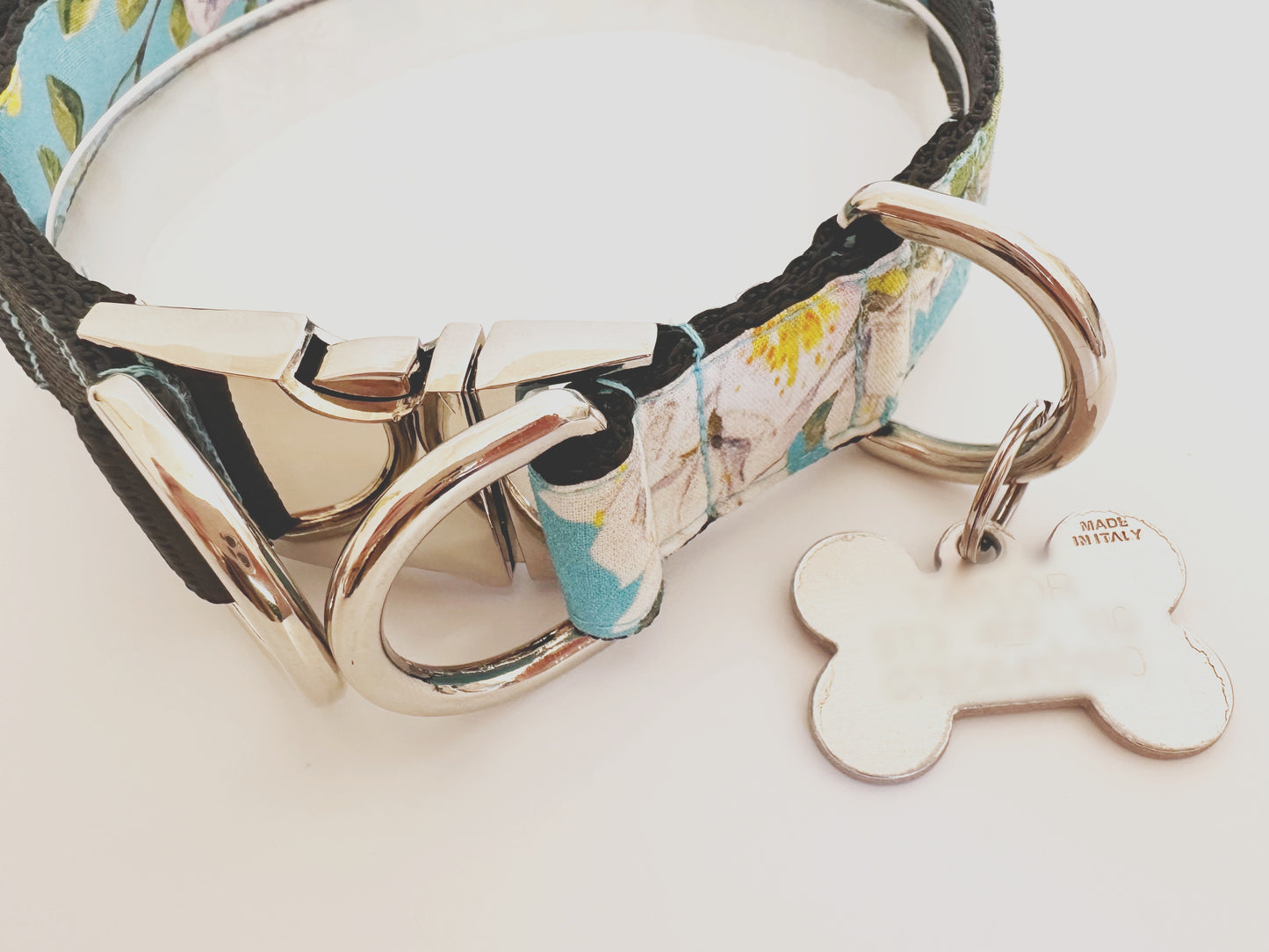 Wild Flowers Double D Safety Lock Dog Collar