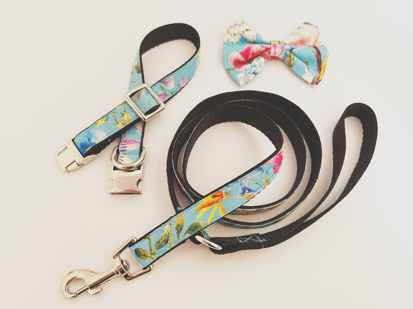 Wild Flowers Double D Safety Lock Dog Collar