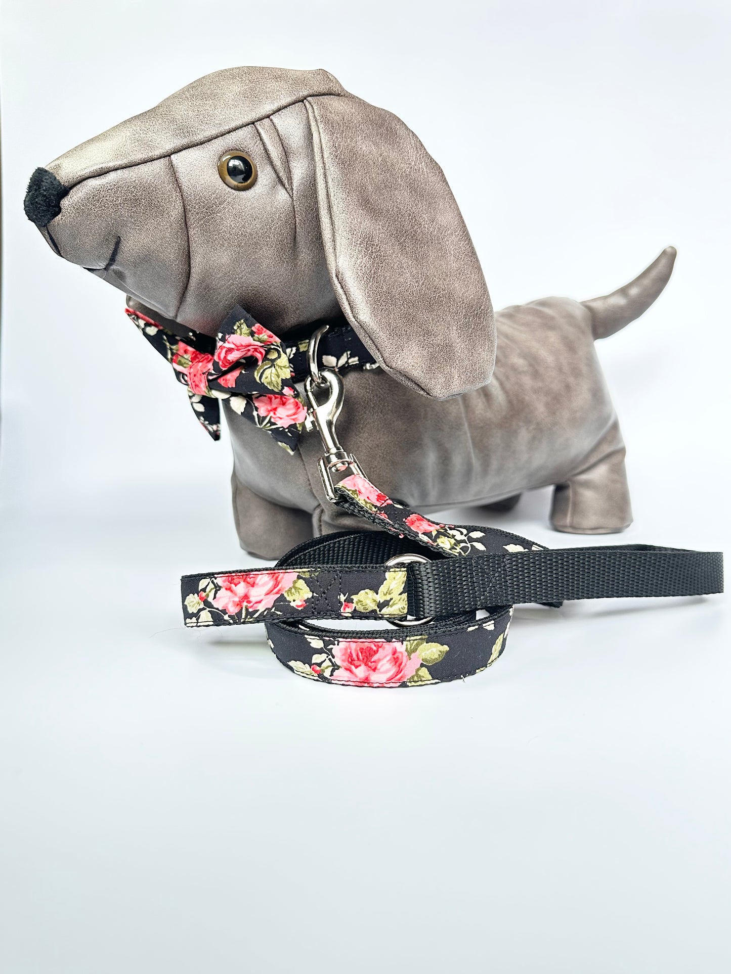 Rockabilly Rose Dog Collar