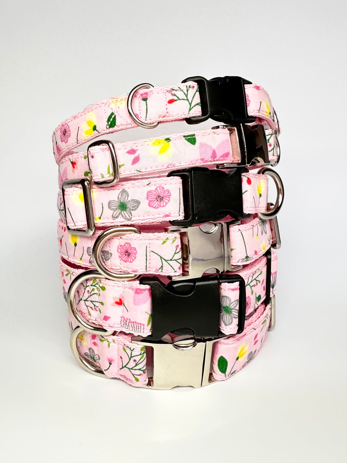 Pretty In Pink Dog Collar