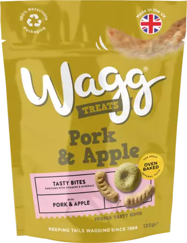 Wagg Pork & Apple Tasty Bites with pork & apple 125g