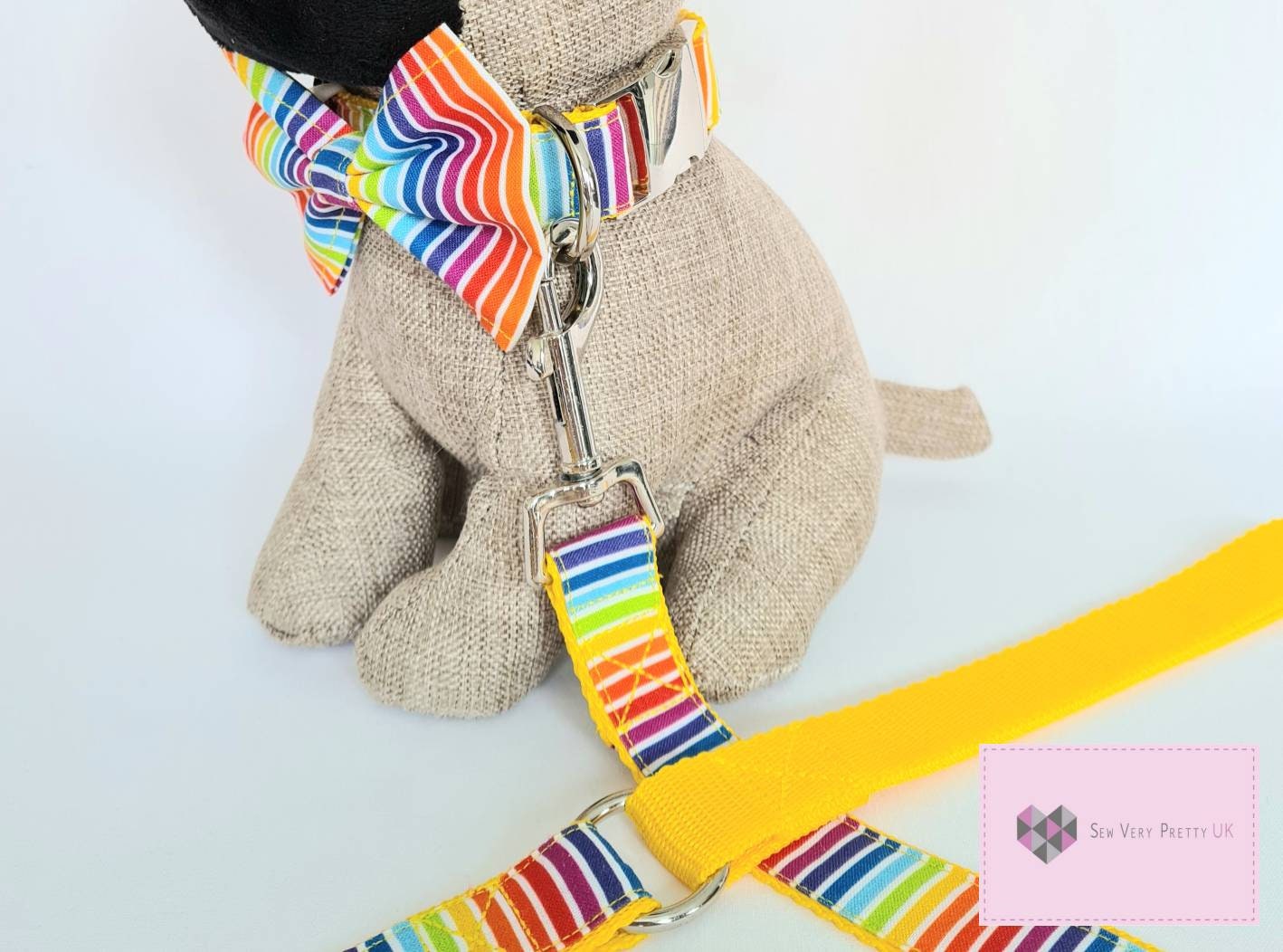 Rainbow stripe dog lead