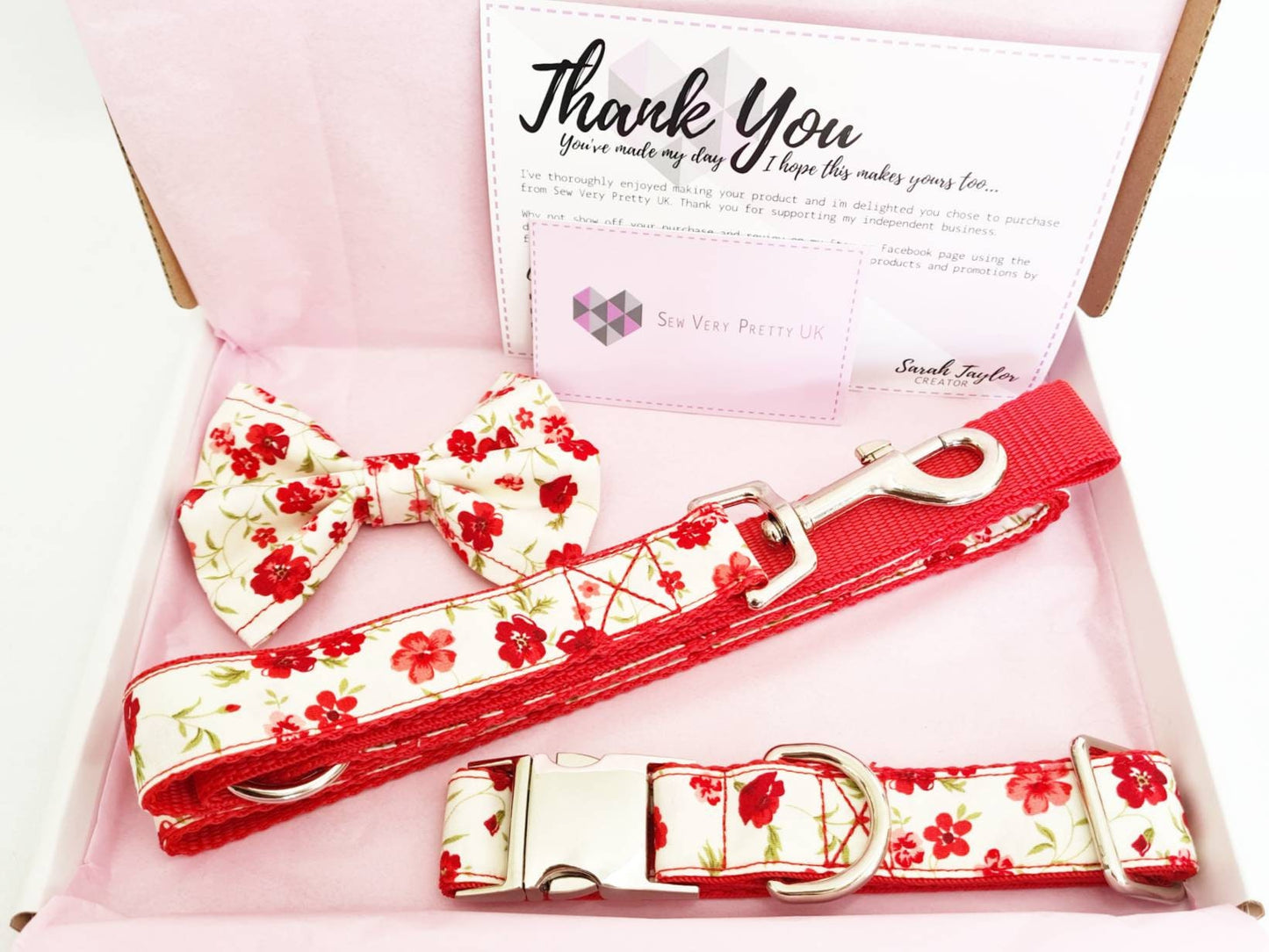 Red floral collar, lead and bow set