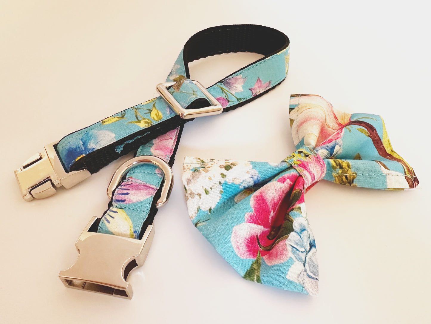 Wild Flowers Collar, Lead & Bow Set